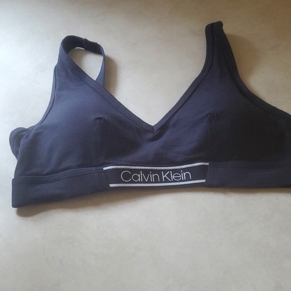 CALVIN KLEIN  WOMEN'S  COMFORT  BRALETTE, NEW, SIZE:SMALL - Picture 3 of 12